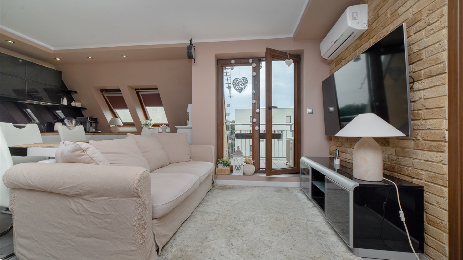 Mieszkanie na sprzedaż