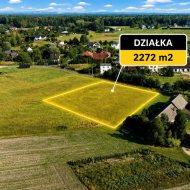 Działka na sprzedaż